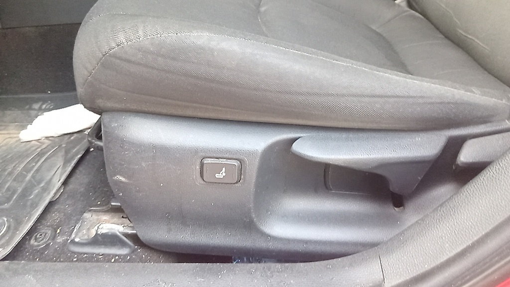 DRIVER SEAT SWITCHES