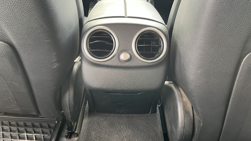 RR AC GRILL