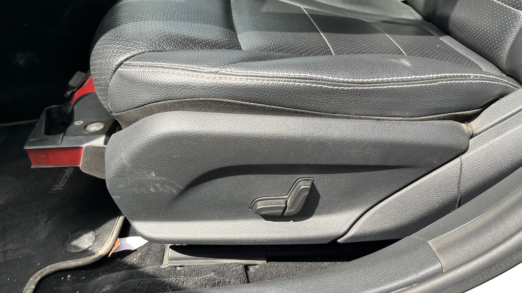 DRIVER SEAT SWITCHES