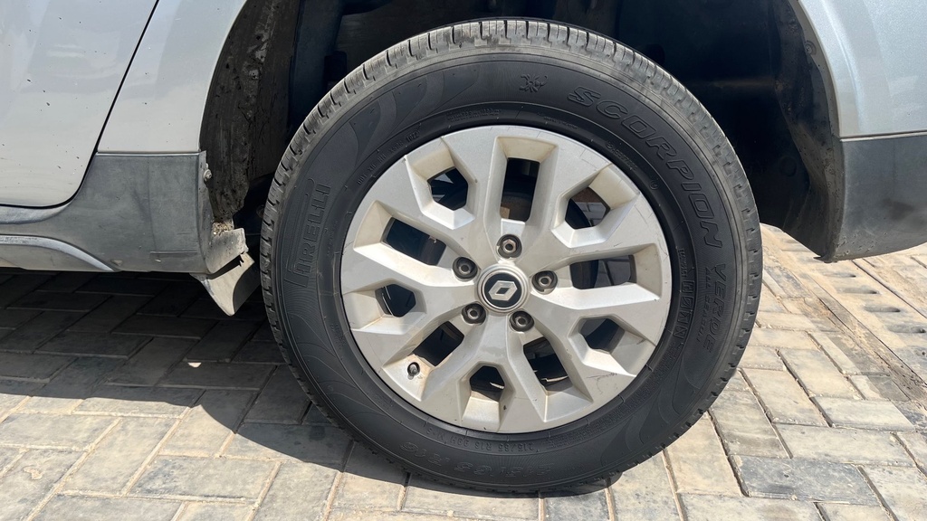 RR L TIRE