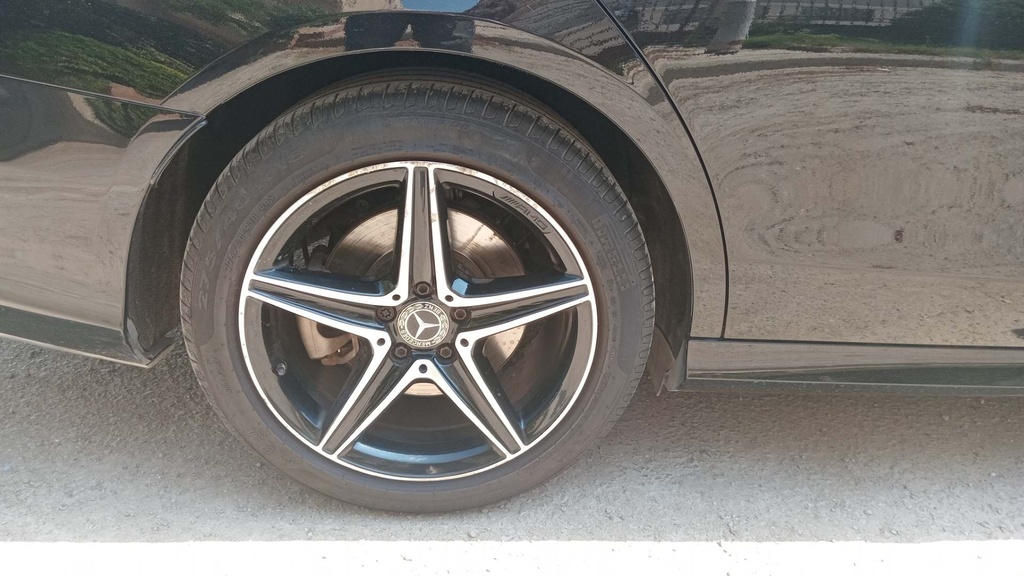 RR R TIRE
