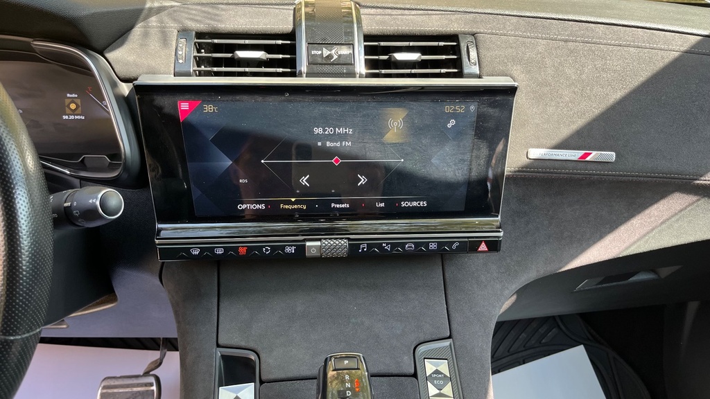 MULTIMEDIA SCREEN