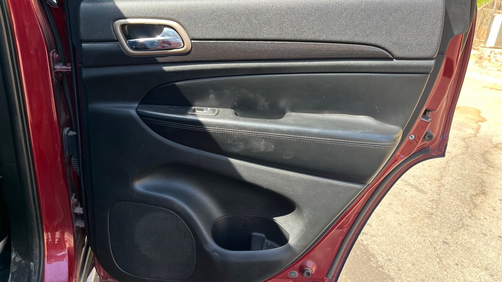 RR R DOOR