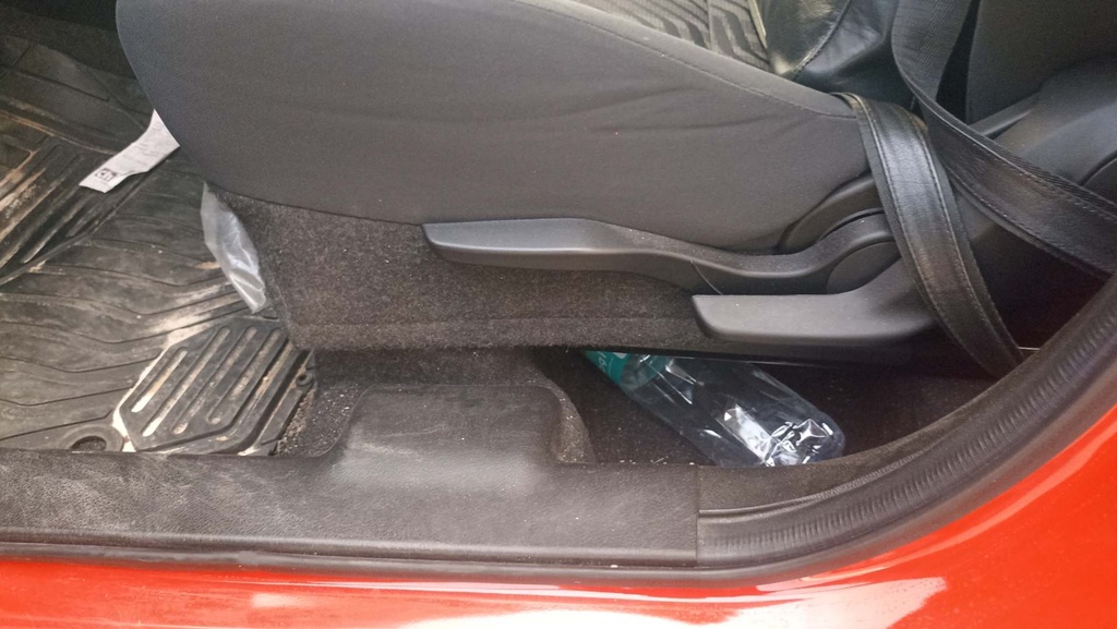 DRIVER SEAT SWITCHES