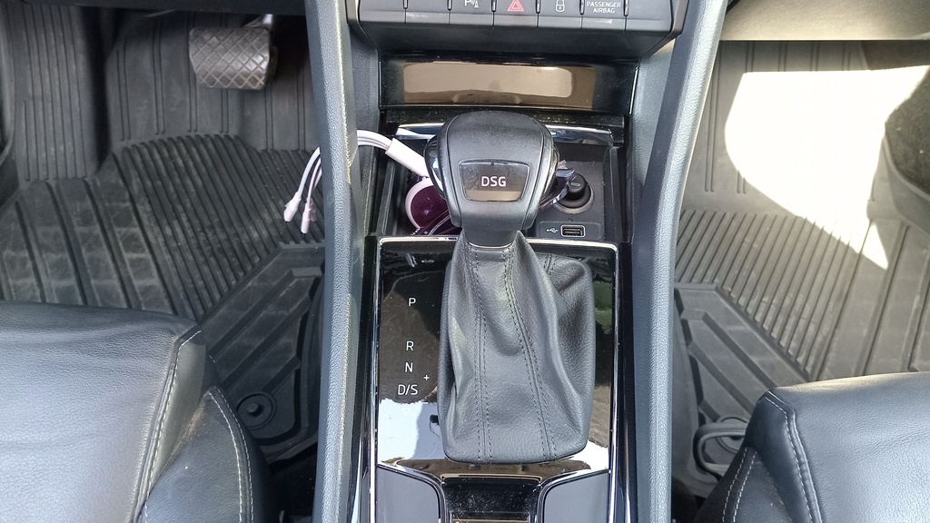 CONSOLE