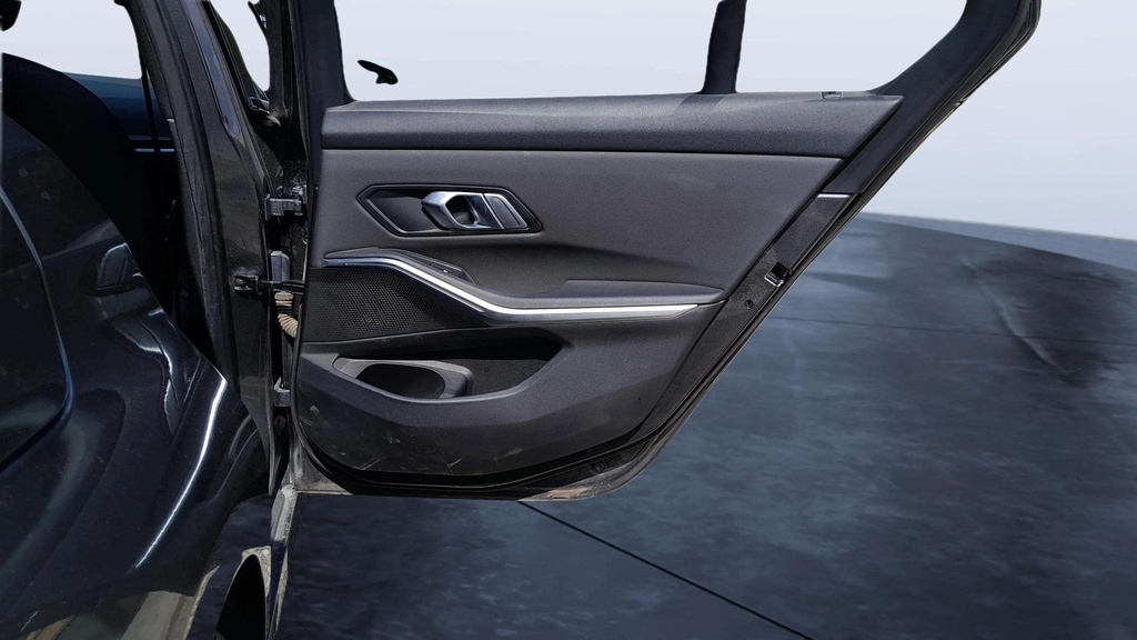 RR R DOOR