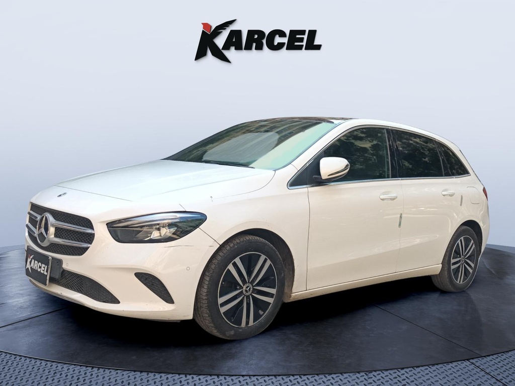 Mercedes B 180 2021 Imported