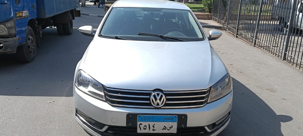 Volkswagen Passat 2016 2nd Category