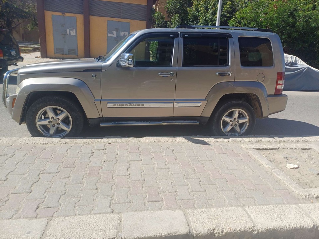 Jeep Cherokee 2012 7th Category