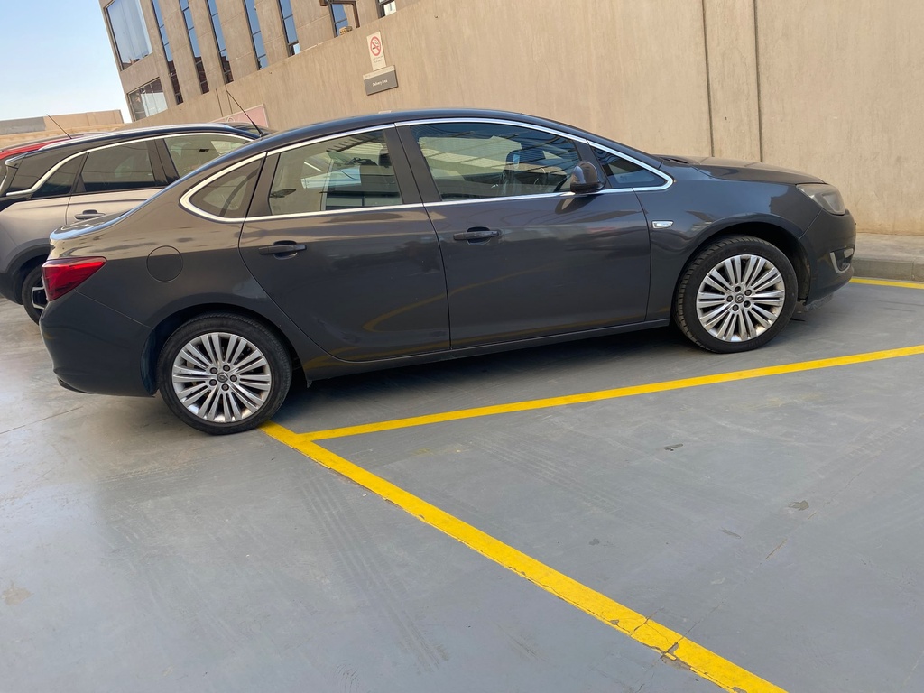 Opel Astra 2015 1st Category