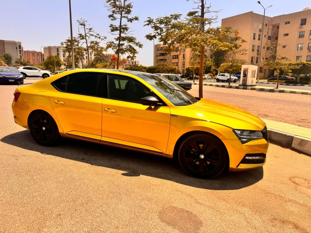 Skoda Superb 2021 7th Category