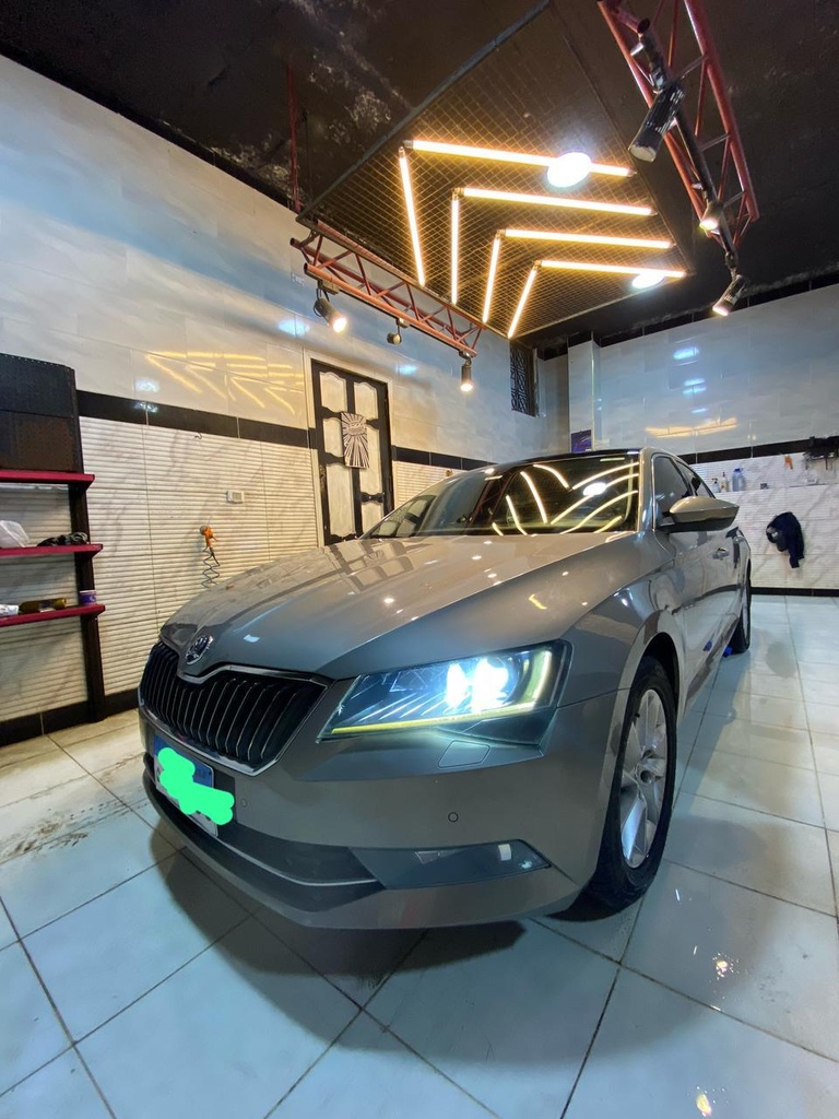 Skoda Superb 2018 7th Category