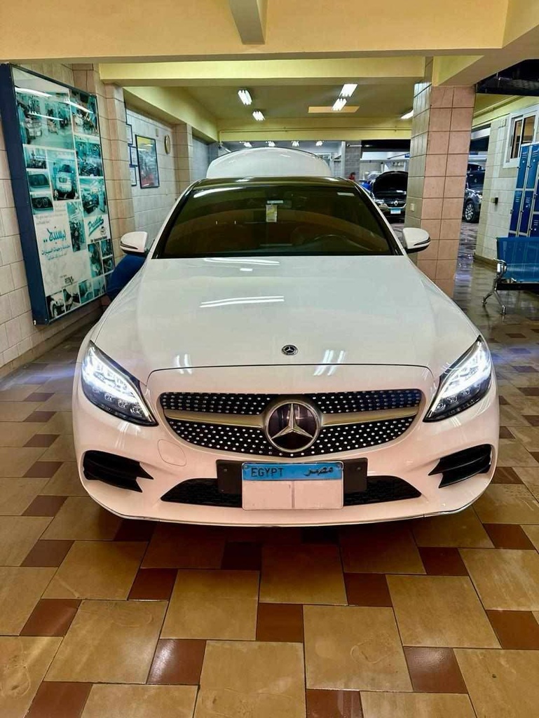 Mercedes C 180 2019 7th Category