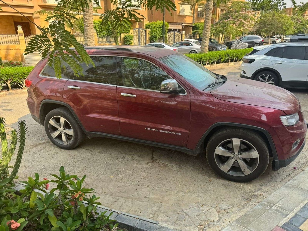 Jeep Grand Cherokee 2015 1st Category